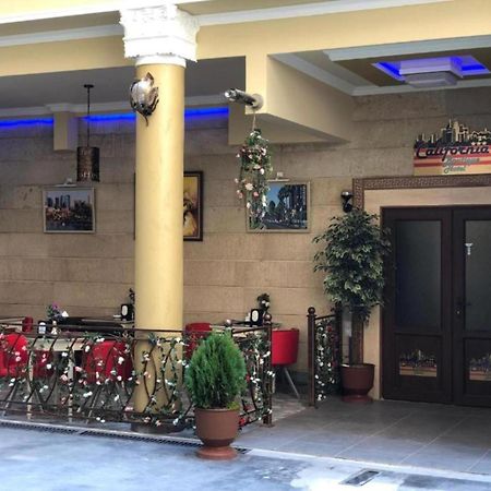 Hotel & Apartments California เยเรวาน ภายนอก รูปภาพ
